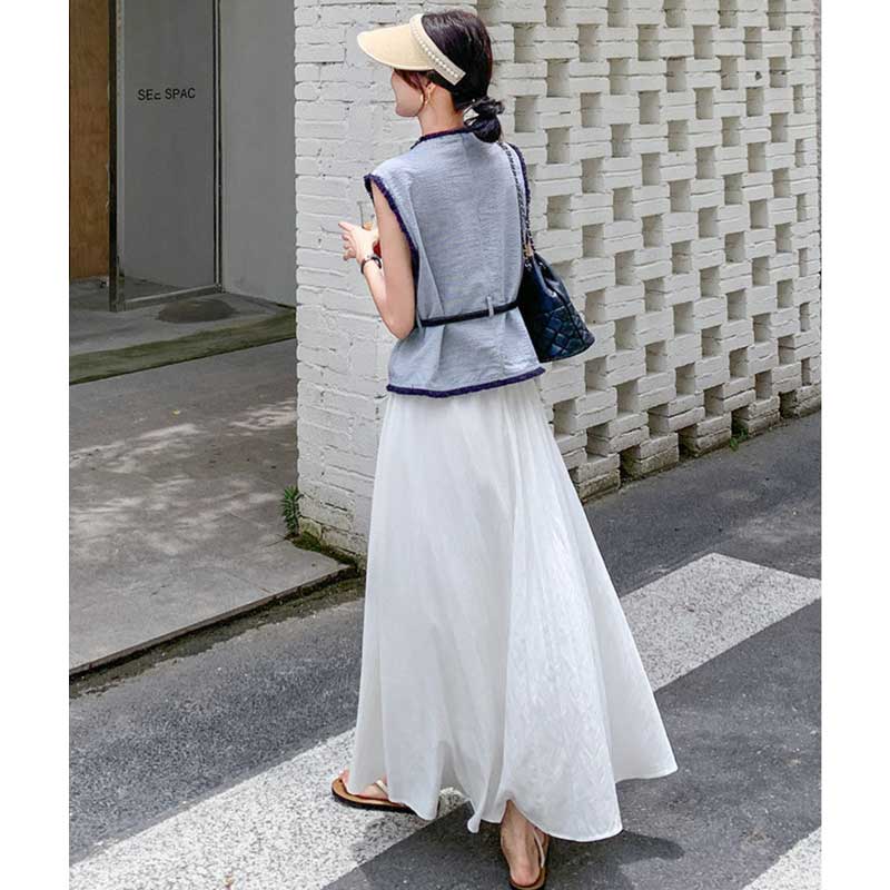 ノースリーブトップス×ロングフレアスカート