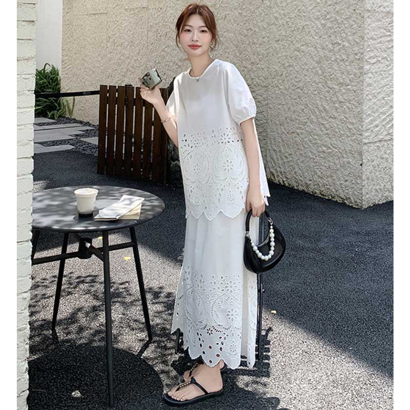 レース刺繍カットワークセットアップ