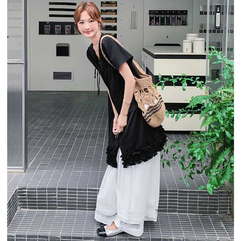 フリルチュニックブラウス×ワイドパンツ