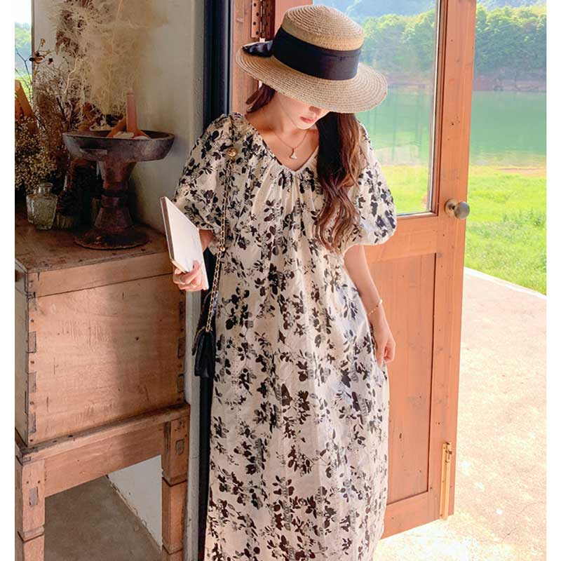 Vネック花柄ロングワンピース