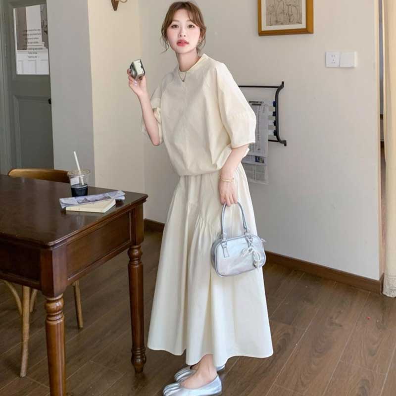 バルーン袖トップス×ボリュームスカート