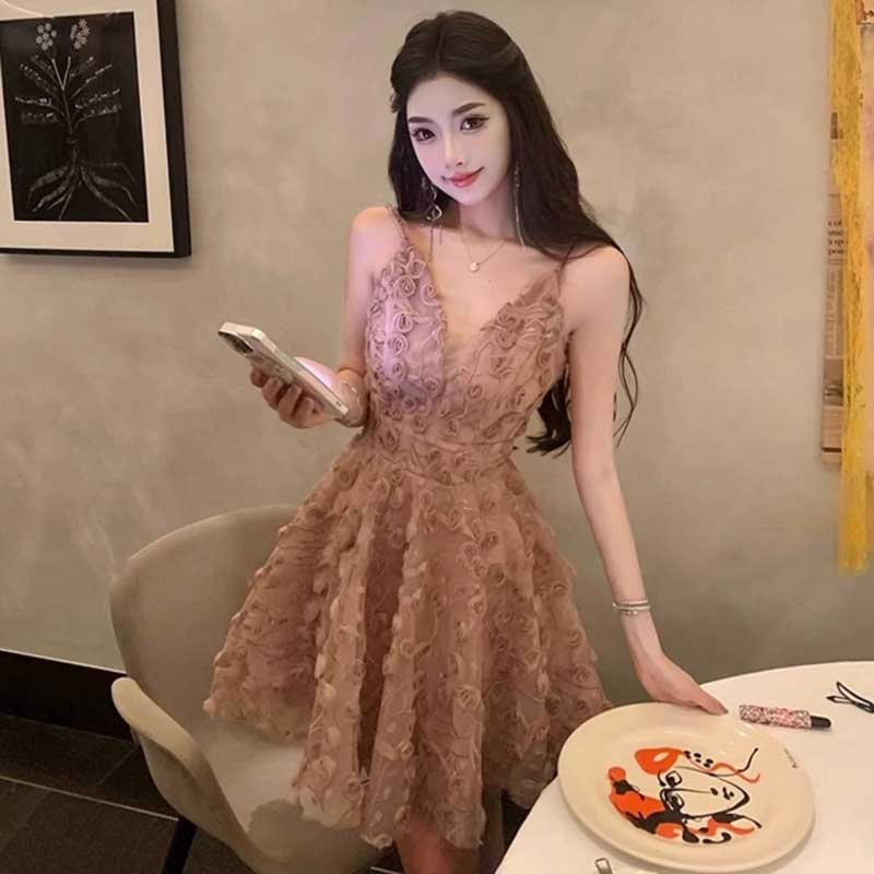 フラワーレースワンピース