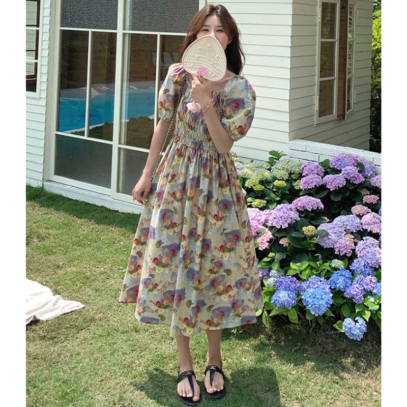 オフショルダー花柄ワンピース
