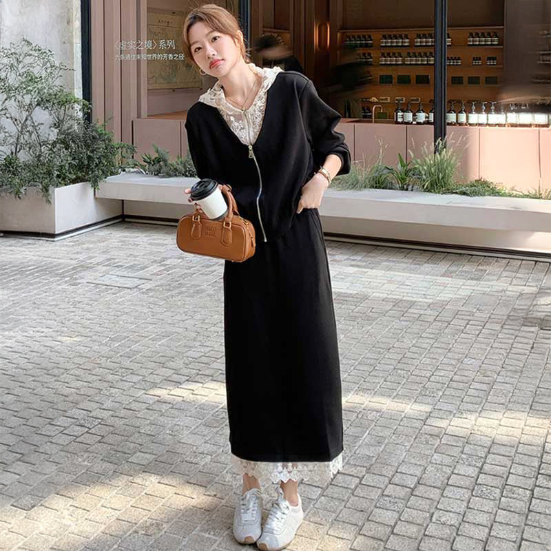 レース装飾スウェットセットアップ