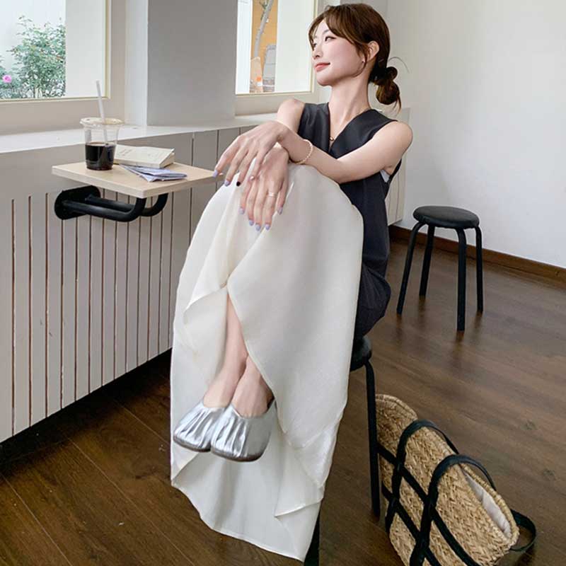 裾フレアノースリーブワンピース