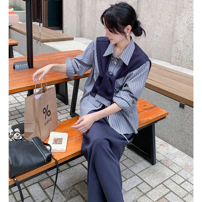 ストライプシャツ×ドペンシルロングスカート