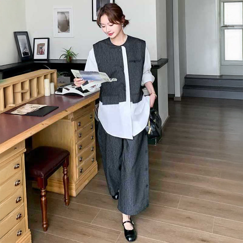 レイヤード風ブラウス×ワイドクロップドパンツ