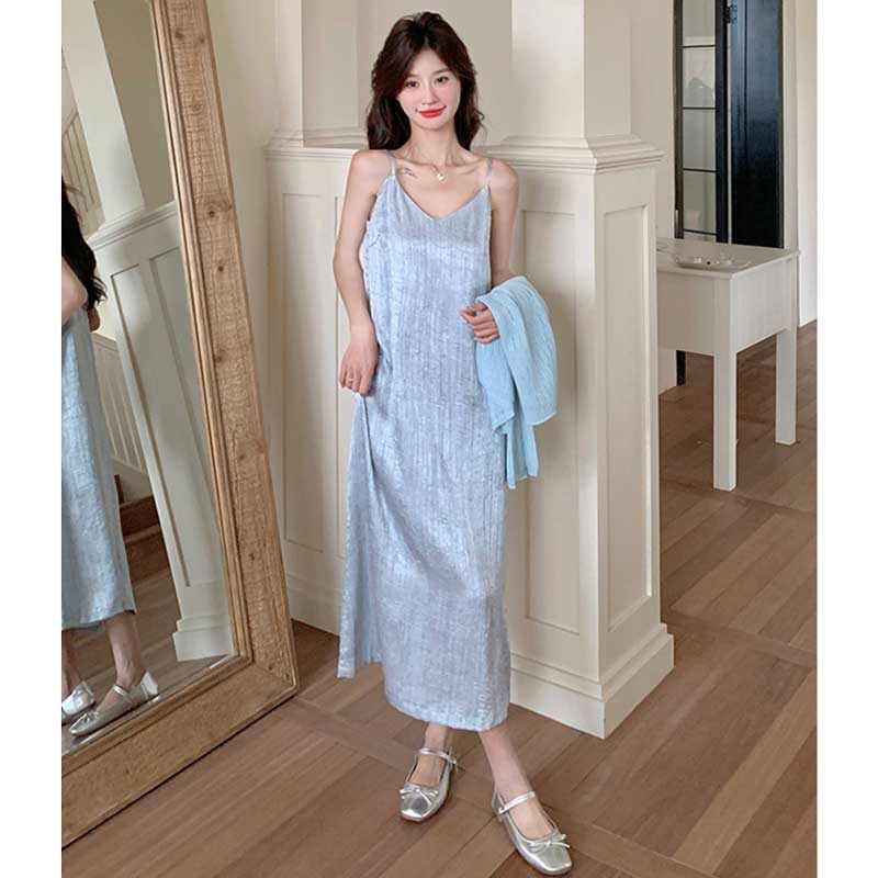 シアーニット×シャイニーキャミワンピース