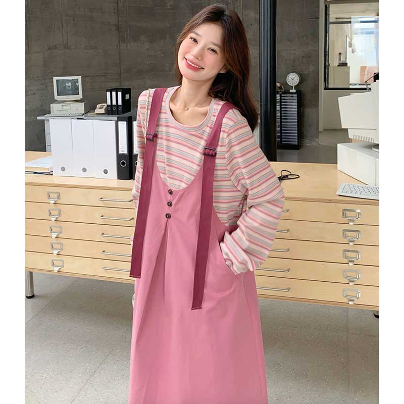 レイヤード風ドッキングジャンパースカート