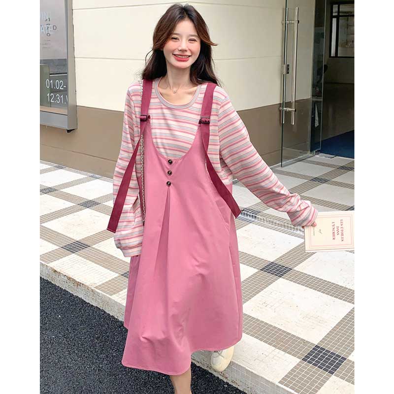 レイヤード風ドッキングジャンパースカート