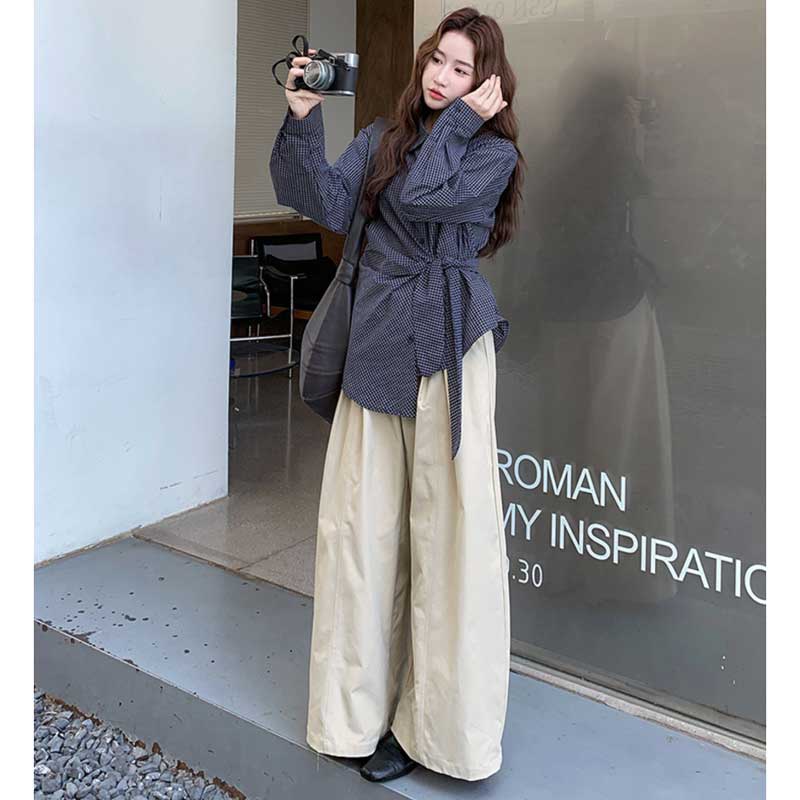 サイドリボンシャツ×ルーズワイドパンツ