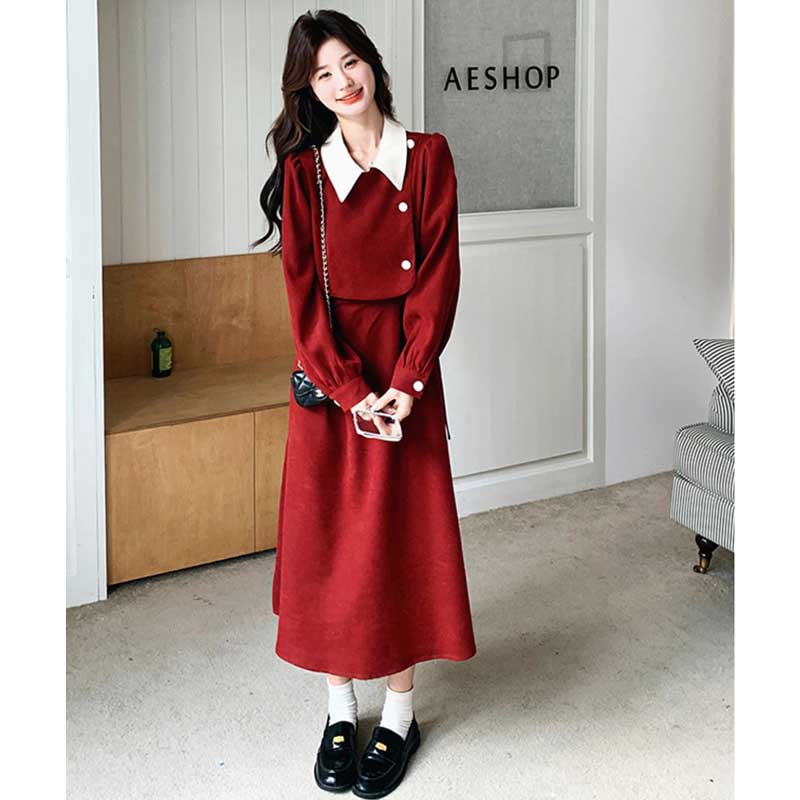 レトロセットアップ風ワンピース