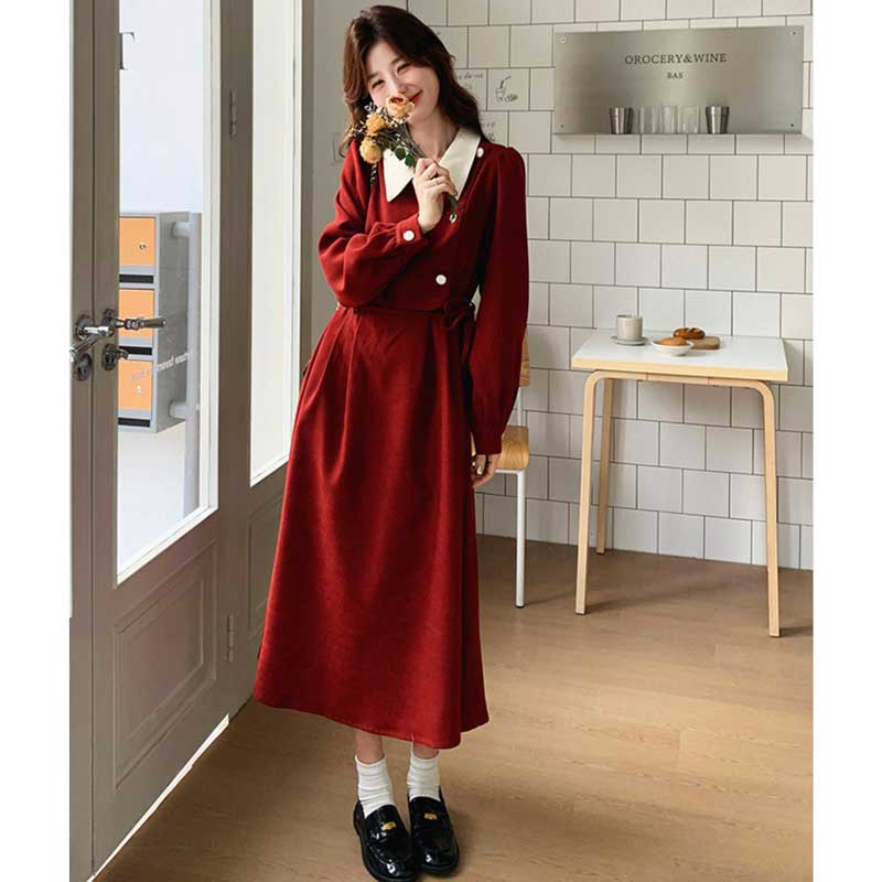 レトロセットアップ風ワンピース