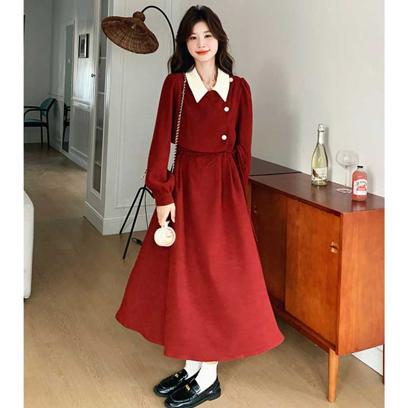 レトロセットアップ風ワンピース
