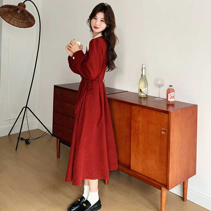 レトロセットアップ風ワンピース