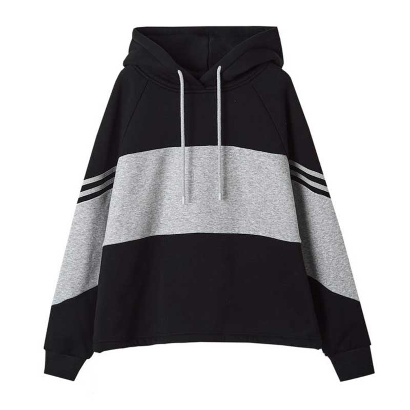 スポーティ切り替えパーカー