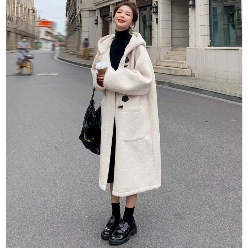 ボアロングダッフルコート