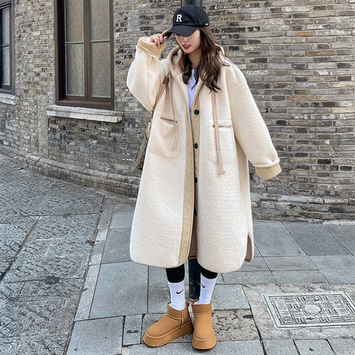 フード付きボアロングコート