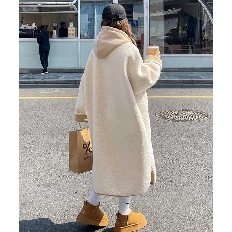 フード付きボアロングコート