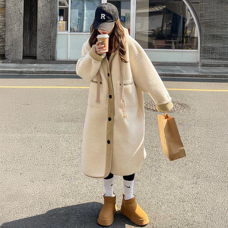 フード付きボアロングコート