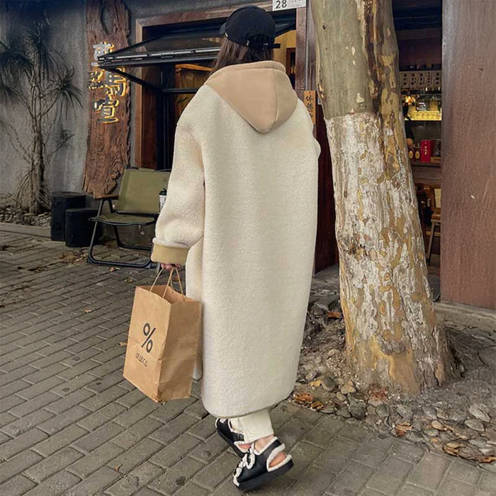 フード付きボアロングコート