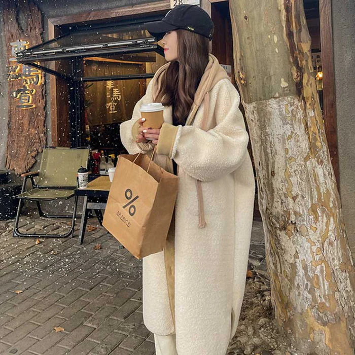 フード付きボアロングコート