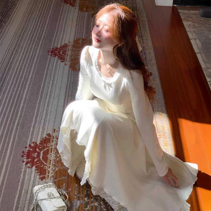 レーストリムフレアニットワンピース