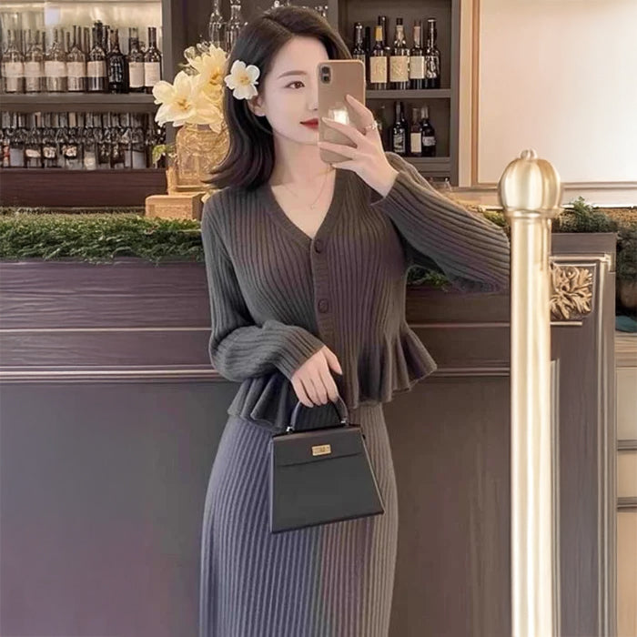 ペプラムカーディガン×リブニットスカート(2colors)