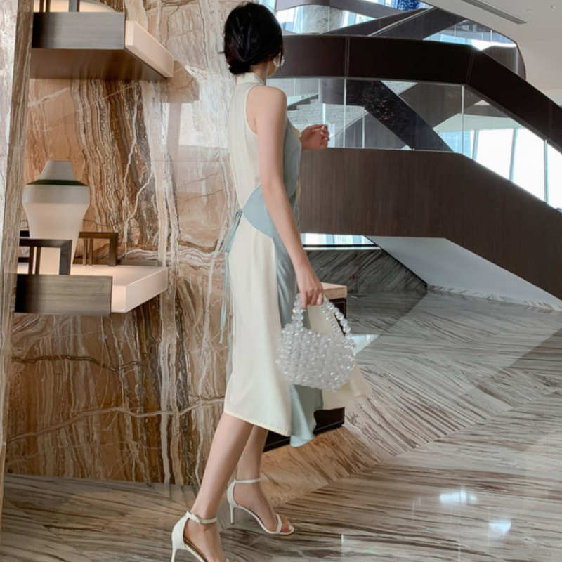 ボウタイフロントギャザーバイカラーワンピース