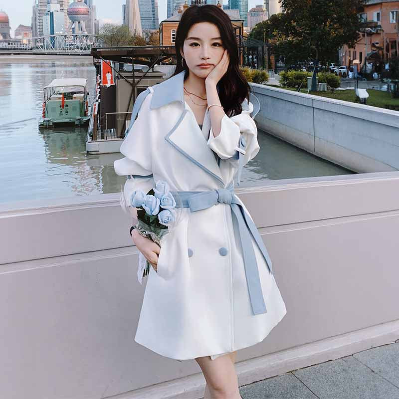 フレッシュツートントレンチコート