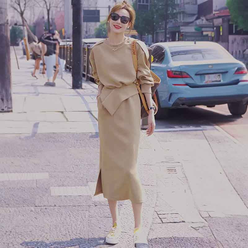 スタイルアップスウェットセットアップ