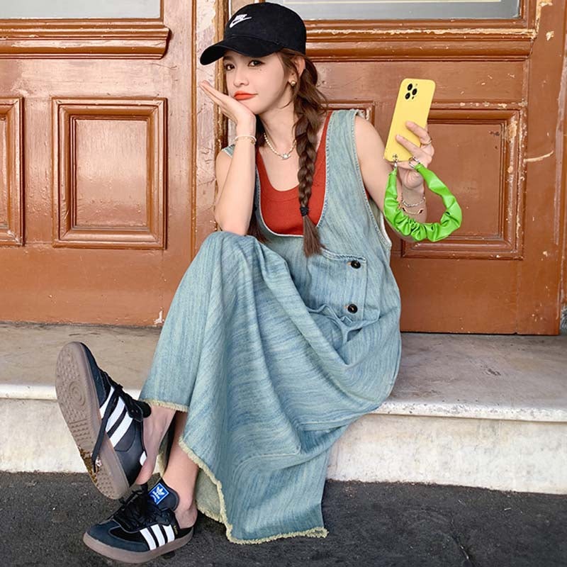 サイドタックデニムサロペットスカート