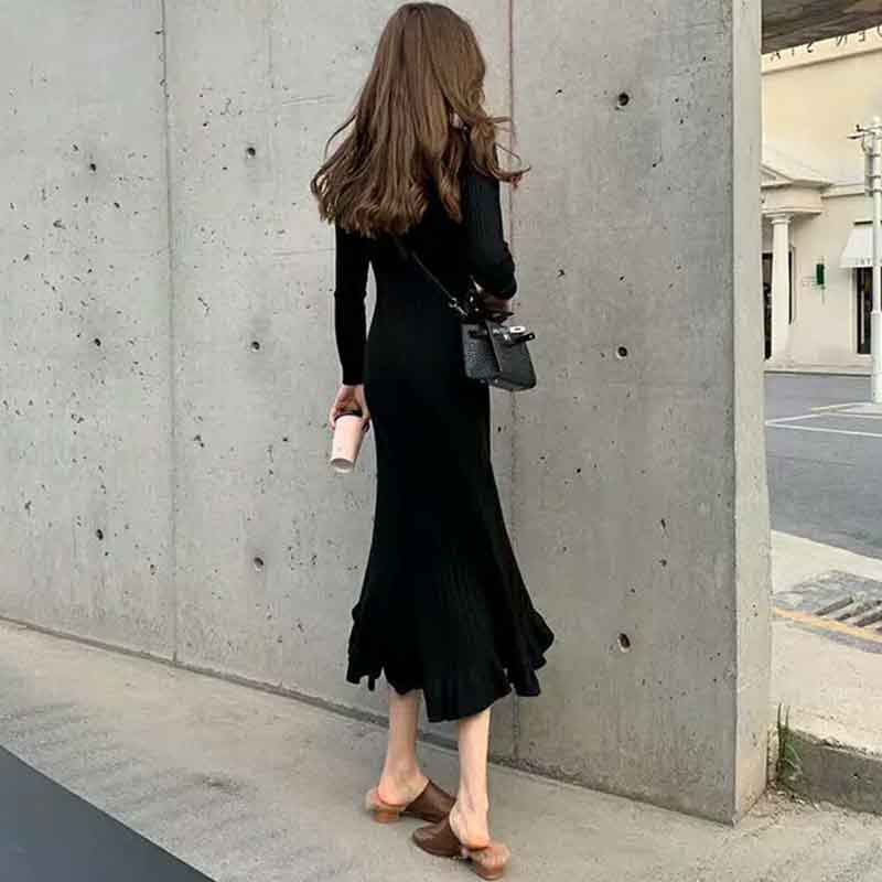 ラウンドネックリブニットフィッシュテールワンピース