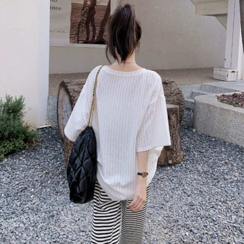 リブオーバードルマンプルオーバー×ボーダースウェットパンツ