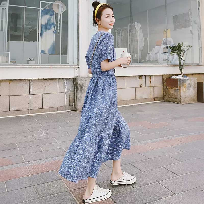 スクエアネックAラインワンピース