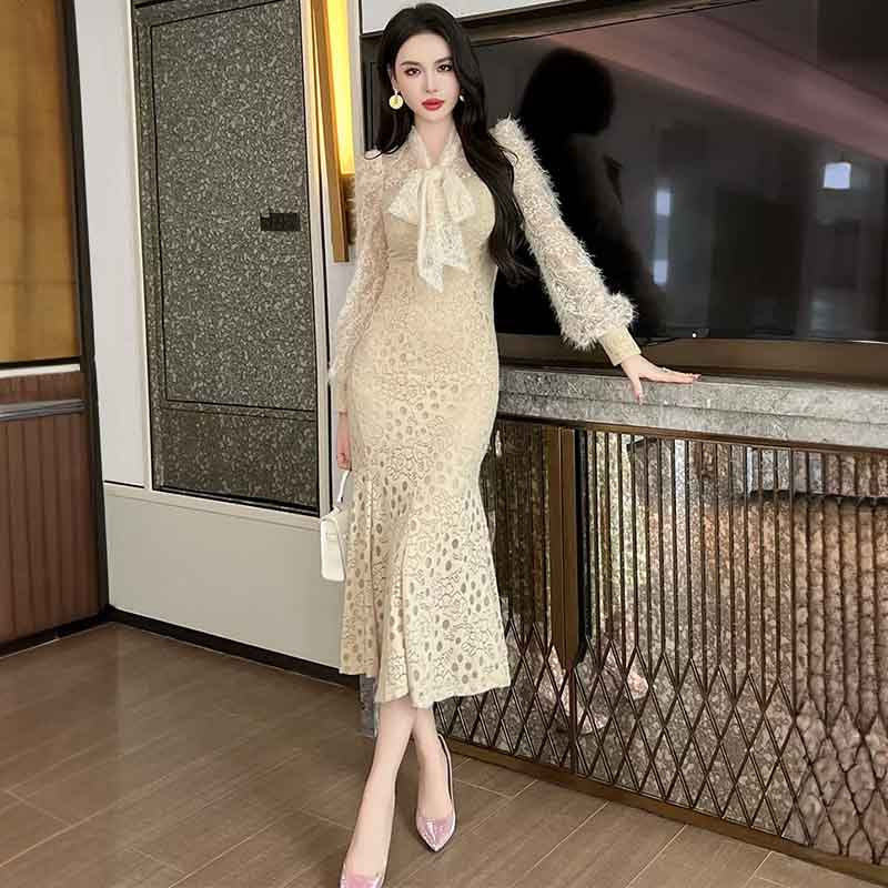 ボウタイレースマーメイドワンピース