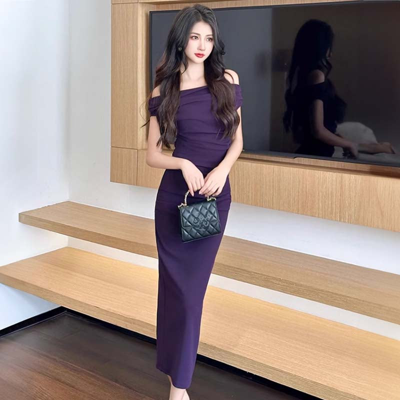 オフショルダータイトワンピース