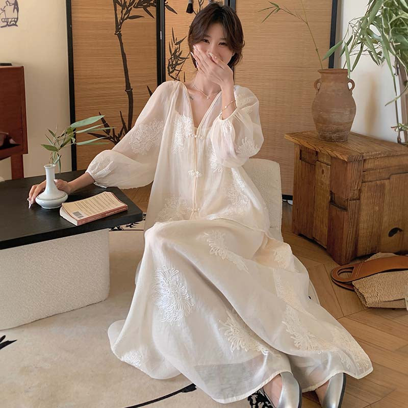 フラワー刺繍シフォンセットアップ