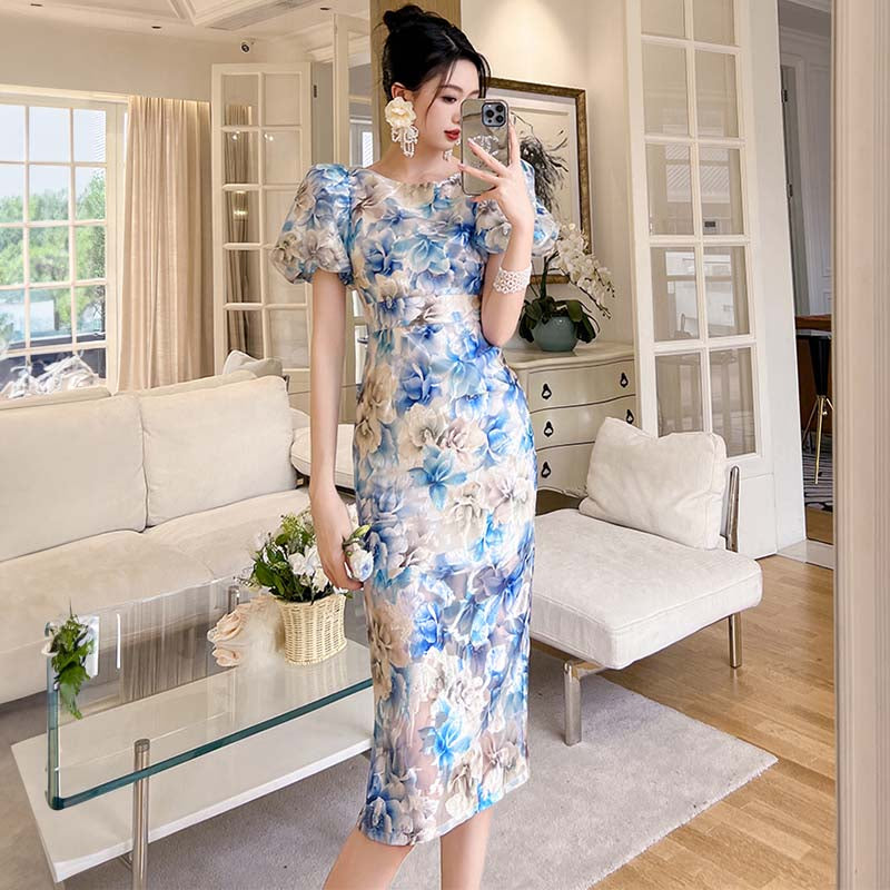 パフスリーブ花柄ミディ丈ワンピース