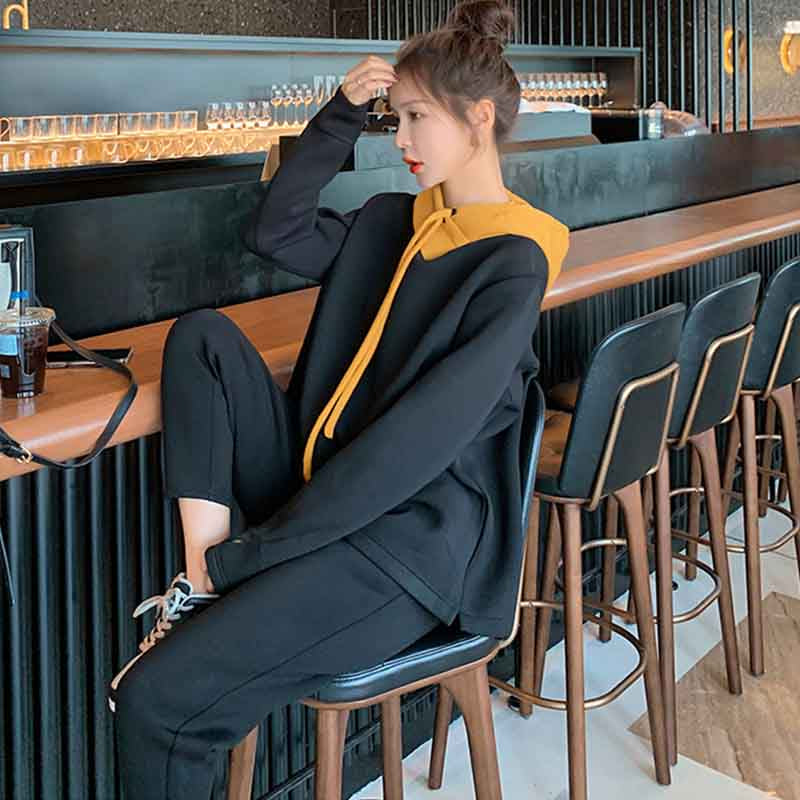 バイカラースウェットセットアップ