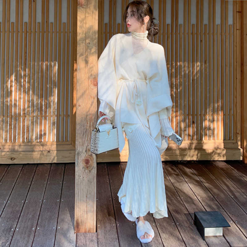 ウエストリボン付きポンチョニットカーディガン