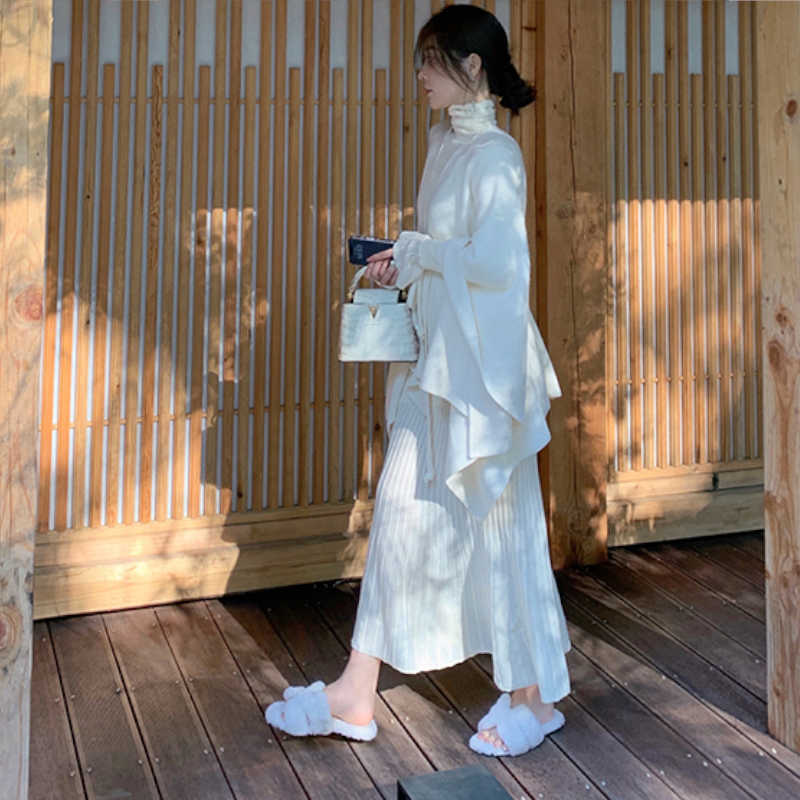 ウエストリボン付きポンチョニットカーディガン