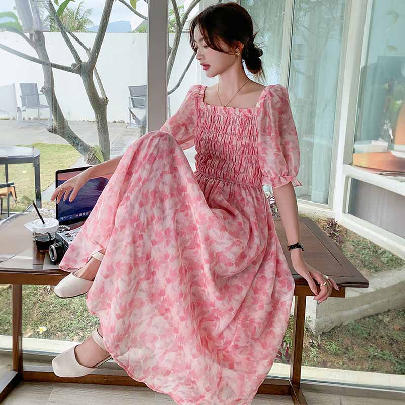シャーリングシフォンワンピース