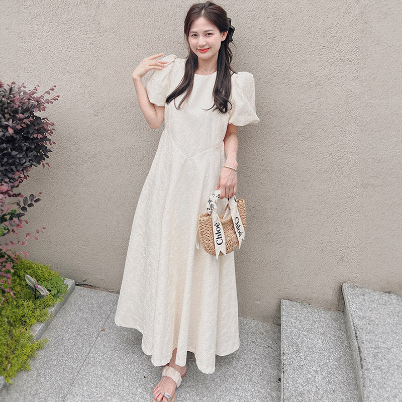 パフスリーブAラインワンピース