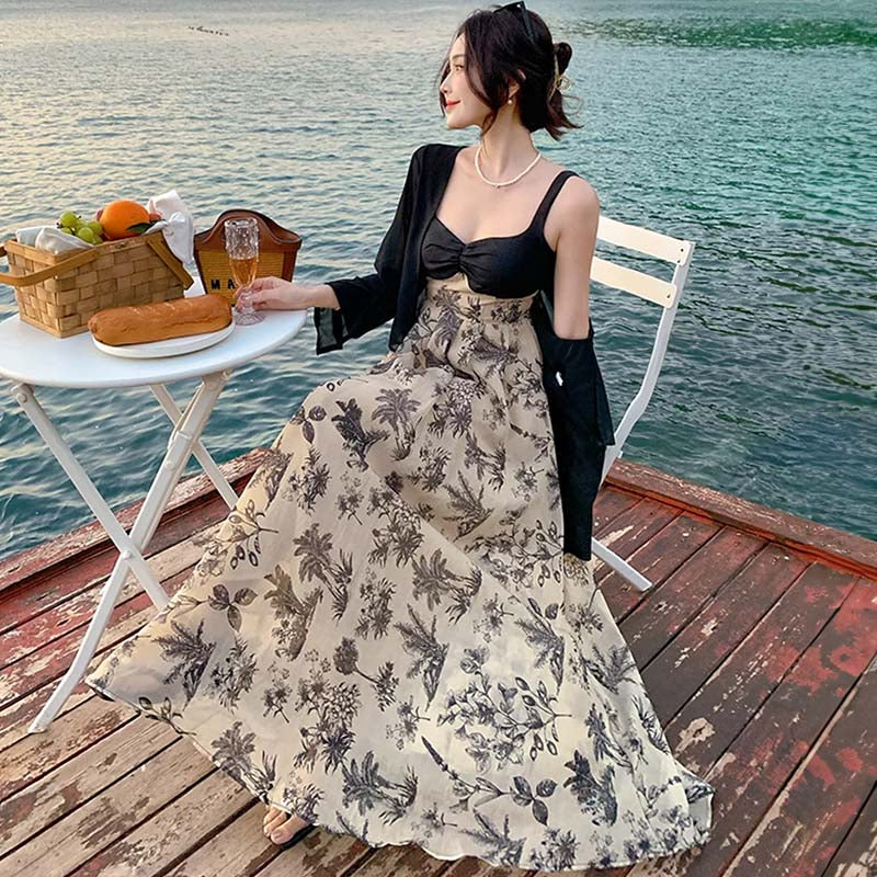 ブラックカーディガン×シックフラワーワンピース