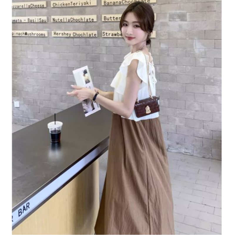 ラッフルスクエアネックバイカラーマキシワンピース