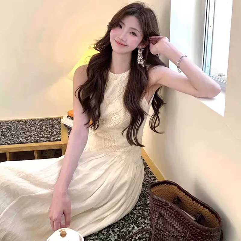 ノースリーブレースワンピース