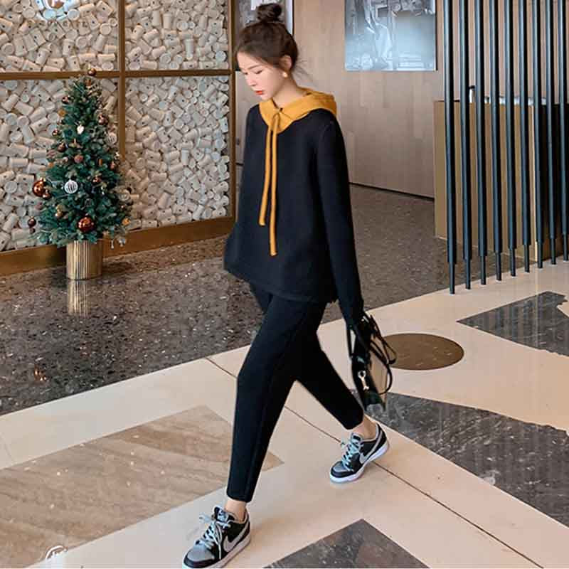 バイカラースウェットセットアップ