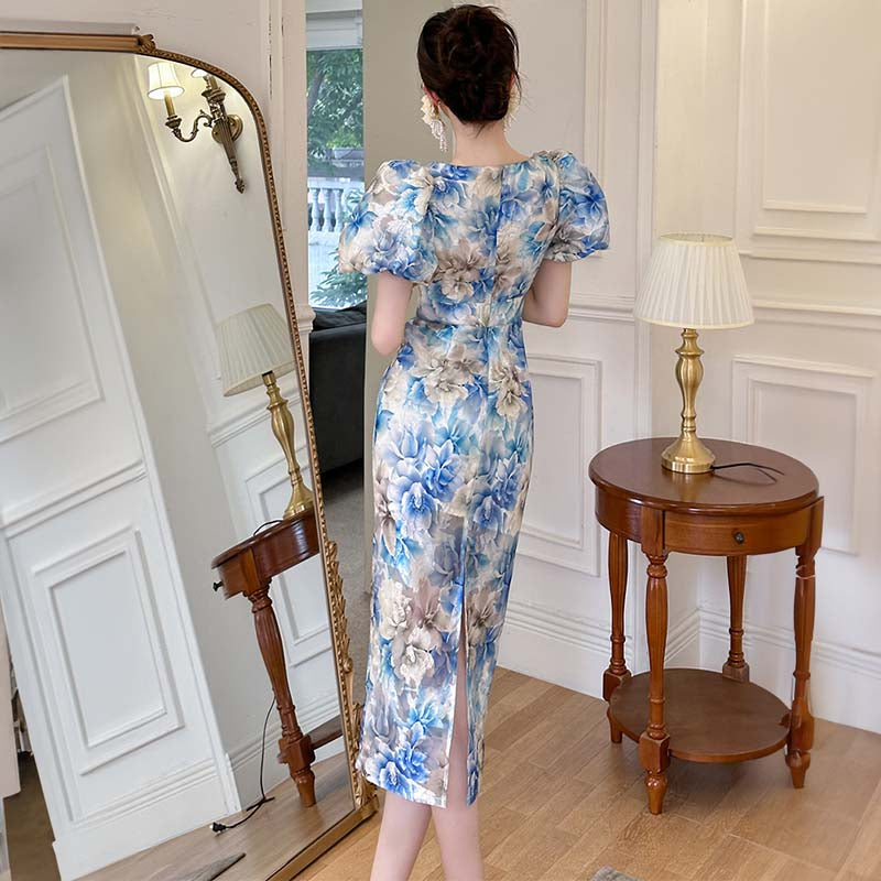 パフスリーブ花柄ミディ丈ワンピース