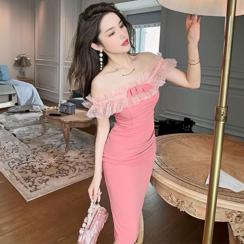 オフショルダーペンシルラインフリルドレス